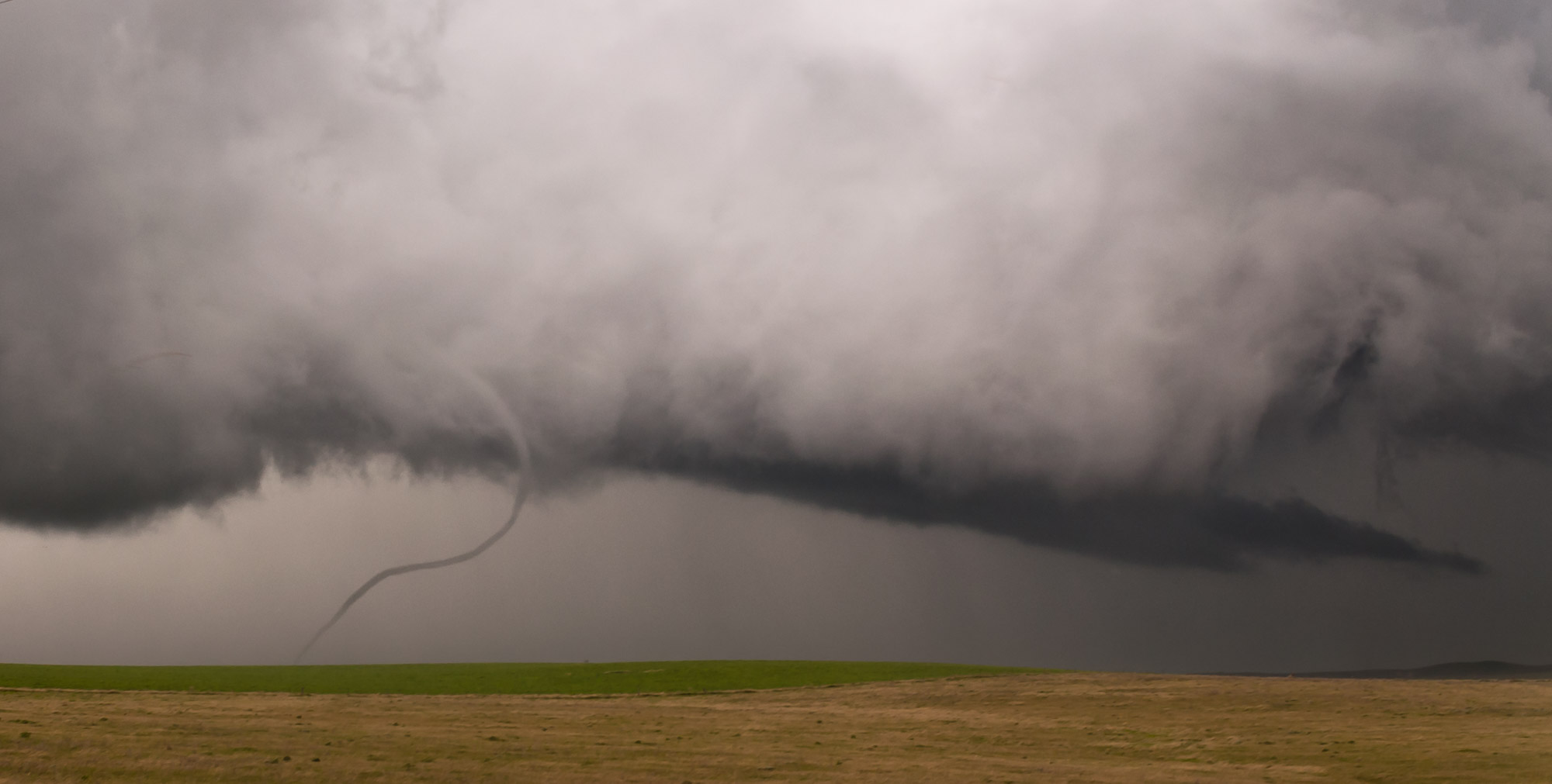 Small accessory tornado funnel near Plainview, South Dakota